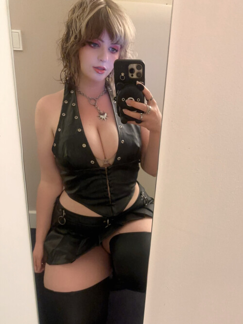 10000621704ee64120c3e4f1b0