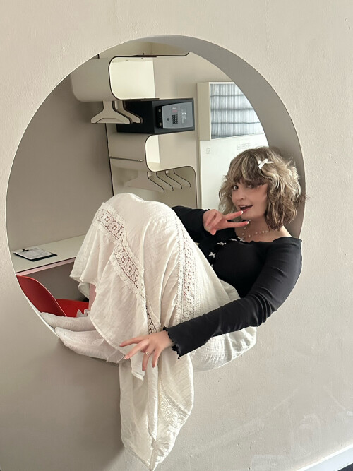 1000062455b28e77ca5facd26c