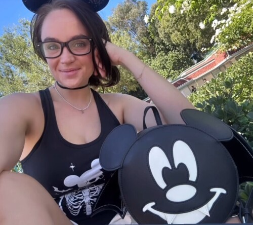 1000062799273c7502fa80a46e