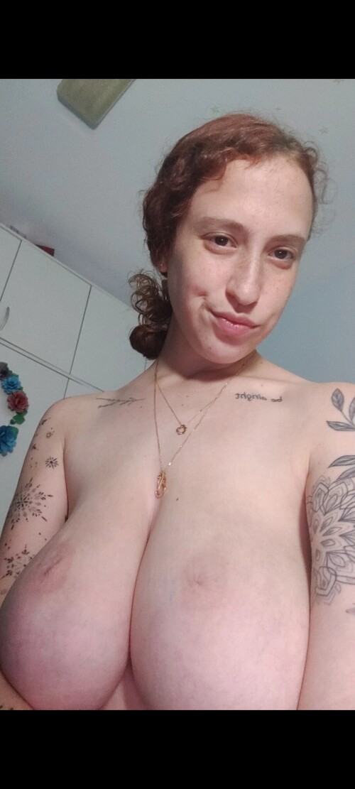 1000063409f493a39586f13f77