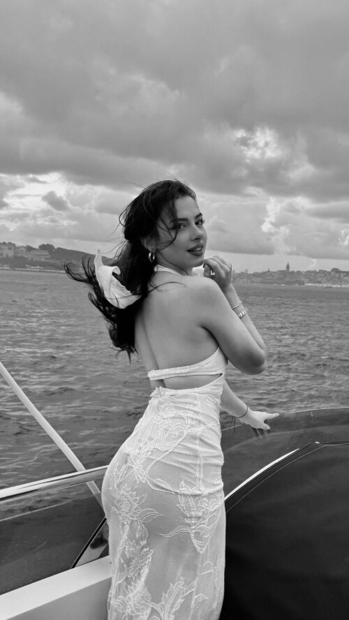 1000064020c272110914b4fe02