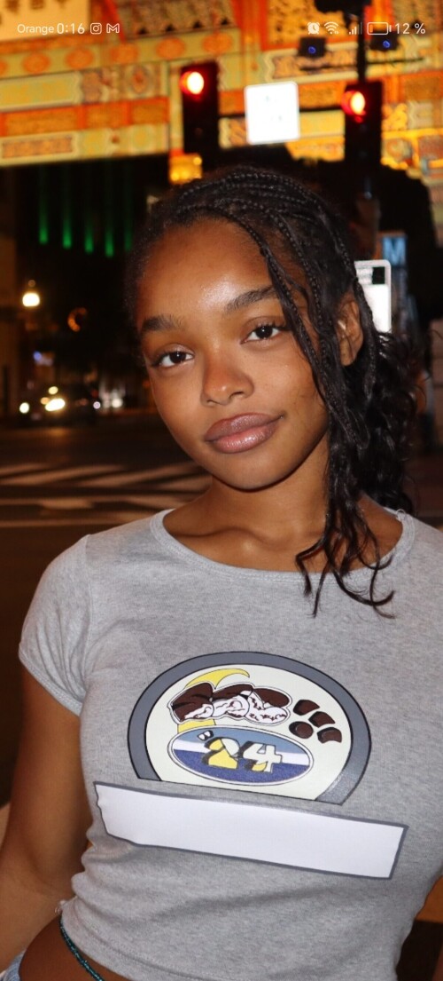 1000064217f31355cca5f2c5b6