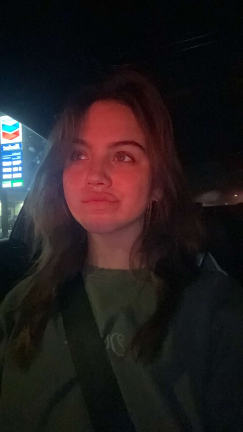 1000064326a8b1670e4e7871ab