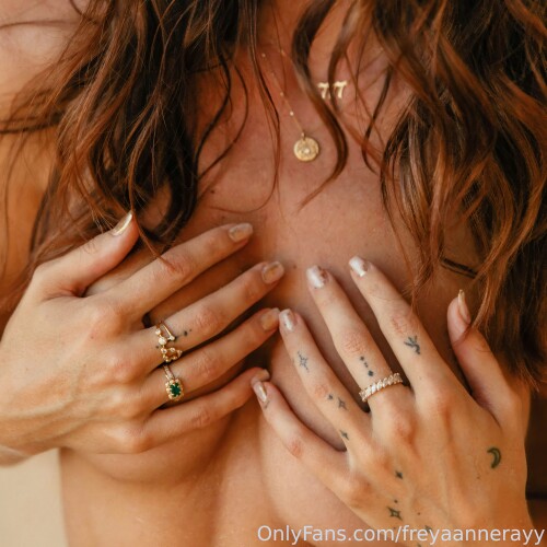 100006463249d04d129d2a238d