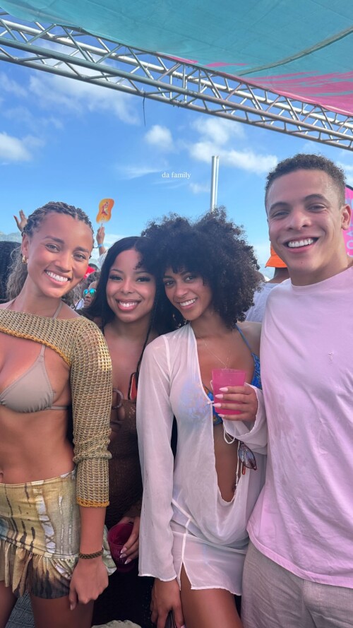 10000650368d67ba89279c11ad