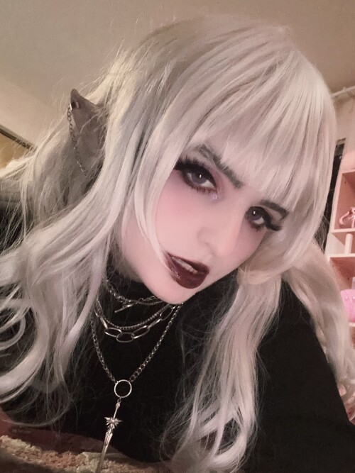 10000653521aa69ebc9187e103