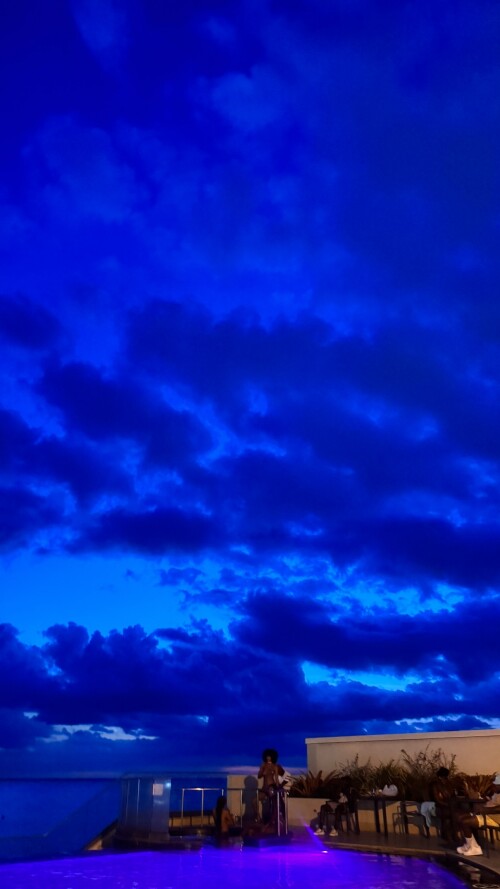 1000065665d1afa2a760ab5a81