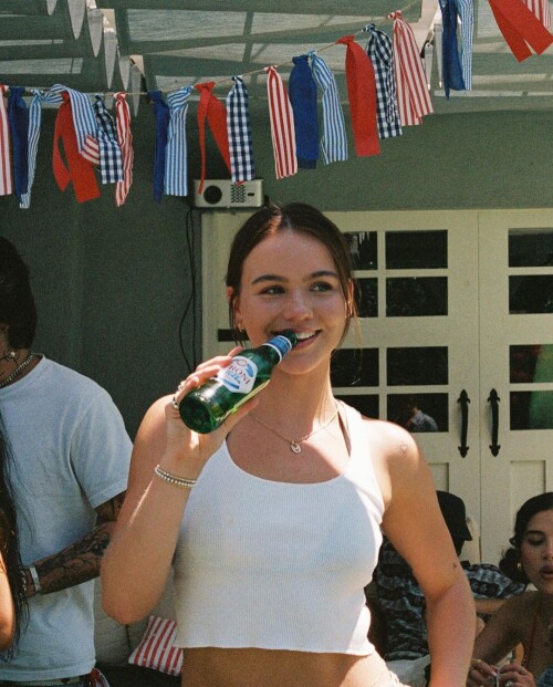 1000066143e88ca2e0bb72ad73