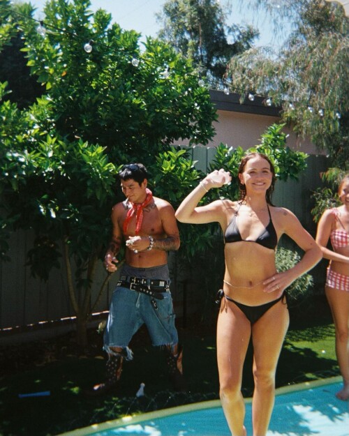 1000066144b50ef9a4fae109ce