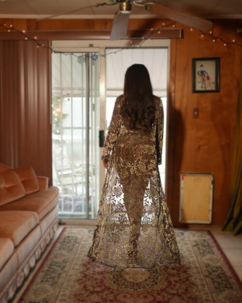 10000662309762d8c35c3061b1