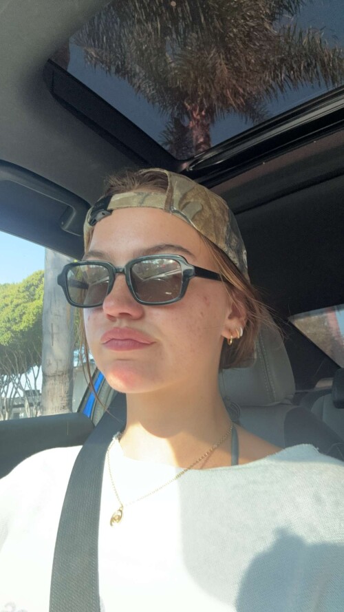 1000066370a811552409e3062e