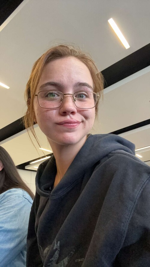 1000067187b9dde124a190f3cd