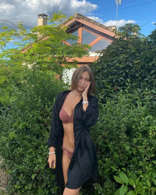 1000067282e84388398d4baf5b