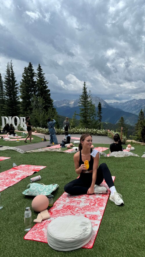 100006764835c025e186be49ec