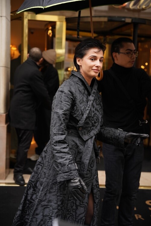 10000676561c3af65916ebb380