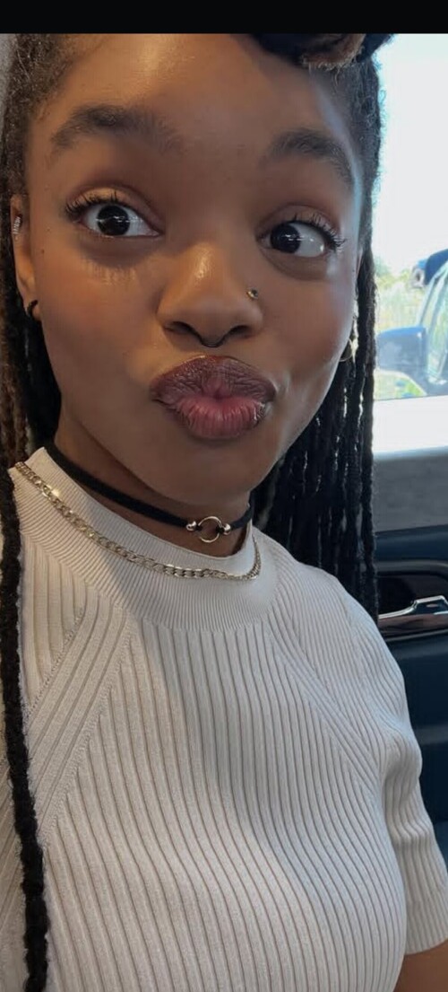 100006775452c5a625d7bd1d81