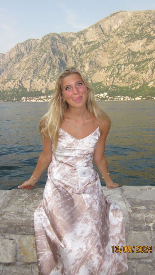 100006809769bdc62505725f72