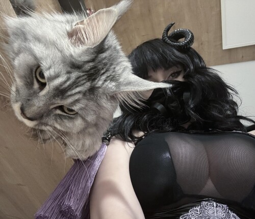 10000680998e701adde349a844