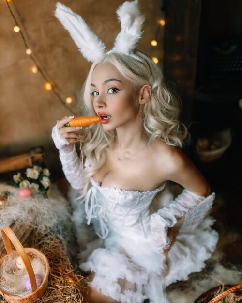 1000068561babdfd0b8abb71aa