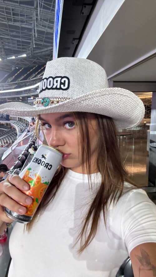 1000068720e2e19cfd42a3fed8