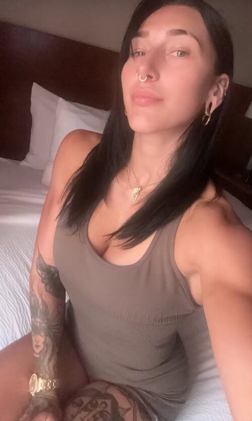 10000687969ff99a76bf201ac9