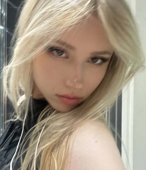 10000688857effaa3256980f9d