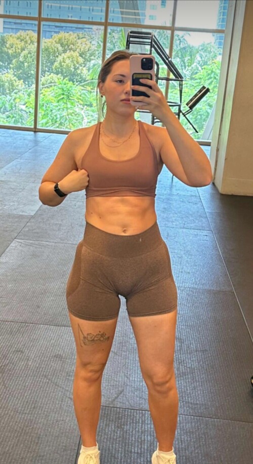 1000069948c47bf19ee225c3c8