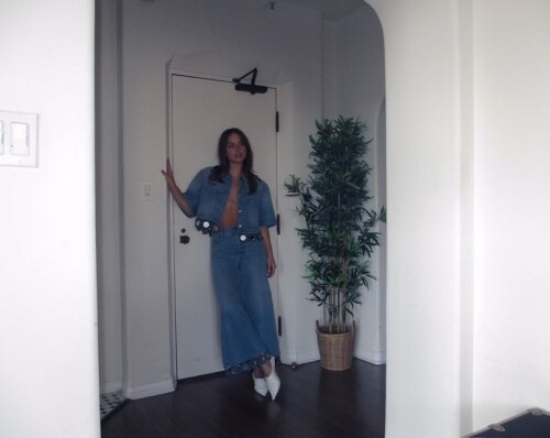 1000070383e4891dee724c1ee3