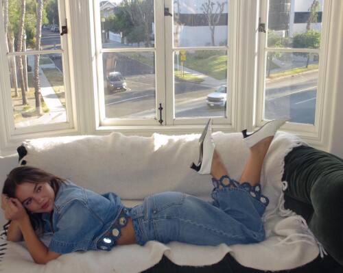 1000070384d124c9ae8c7f618c