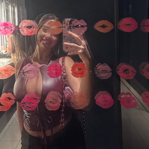 1000070589e3f6bf57d573dfd6