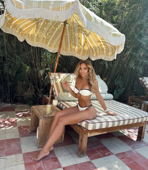 1000070876df184dccd96b9442