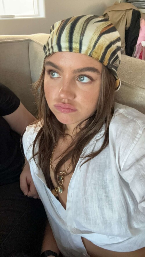 1000071086e6a6cf4d79d4c0c4