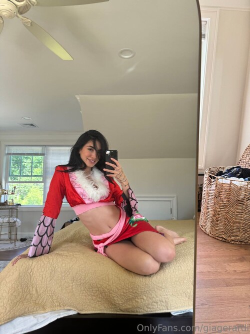 1000071241c3c43acbc3f2c1f4