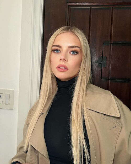 10000714699c64f012a5b490e7