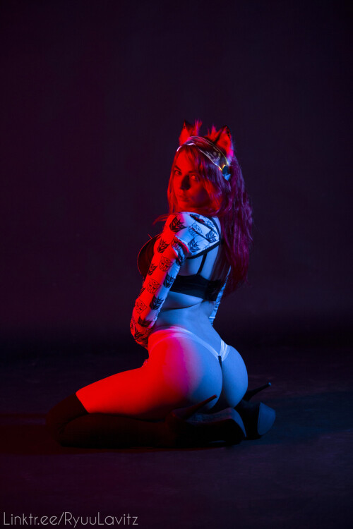 1000071521f82813787aace078