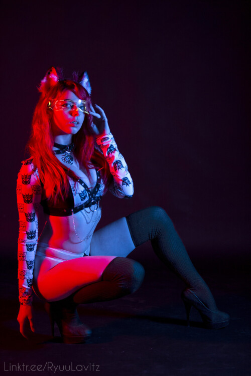 1000071524331dcbaa24b498e0