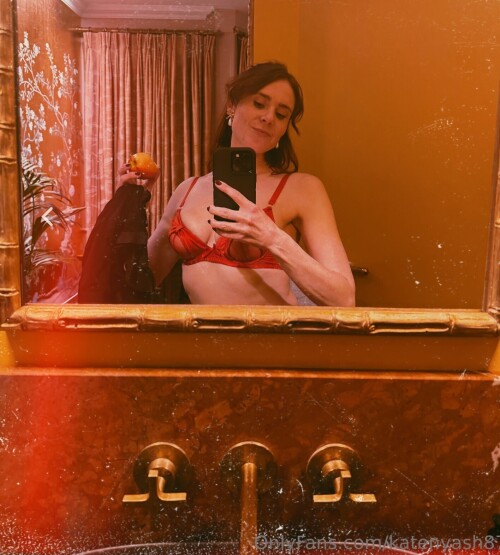 1000071774a24161e8998f3de3