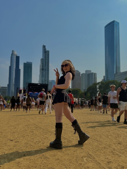 10000721265d56735c8e0b120f