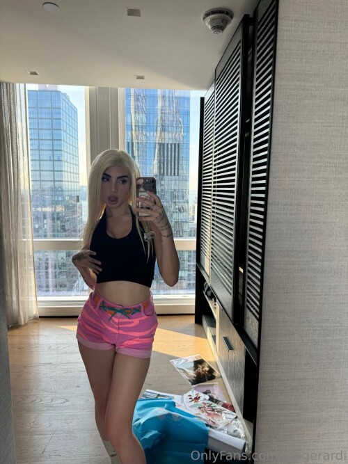 10000723605d6559c278cab412