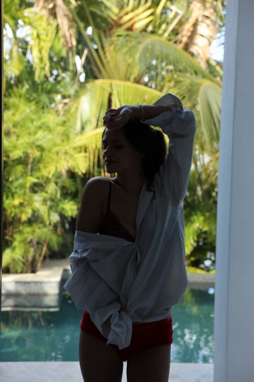 1000072480fa910d2913e22569