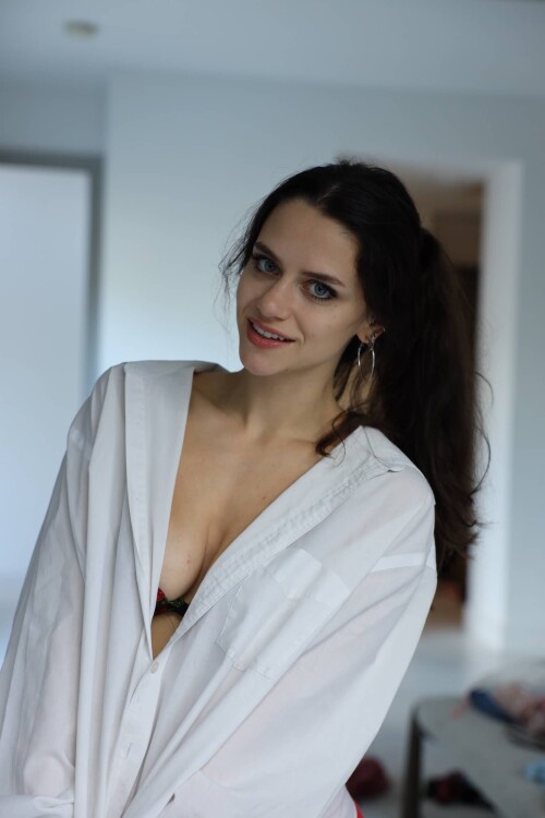 1000072501ed4b4e7c5e9cf0cf