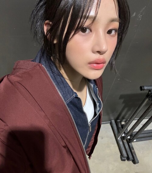 1000073233926189c7d2b1aba3