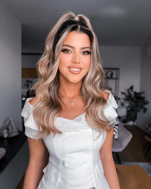 100007397459de1529a48d9b32