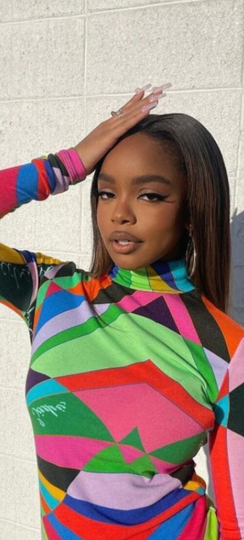 1000074153c42841f44bed4953