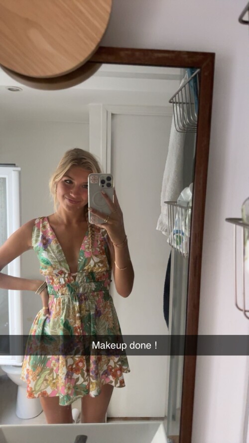 100007419640f41cee812d2830