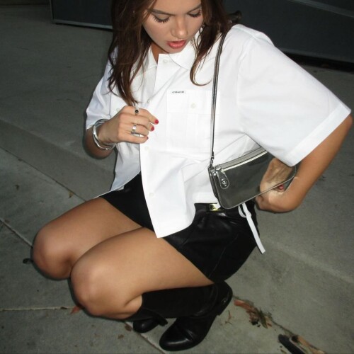 10000747798b41150551f55e27