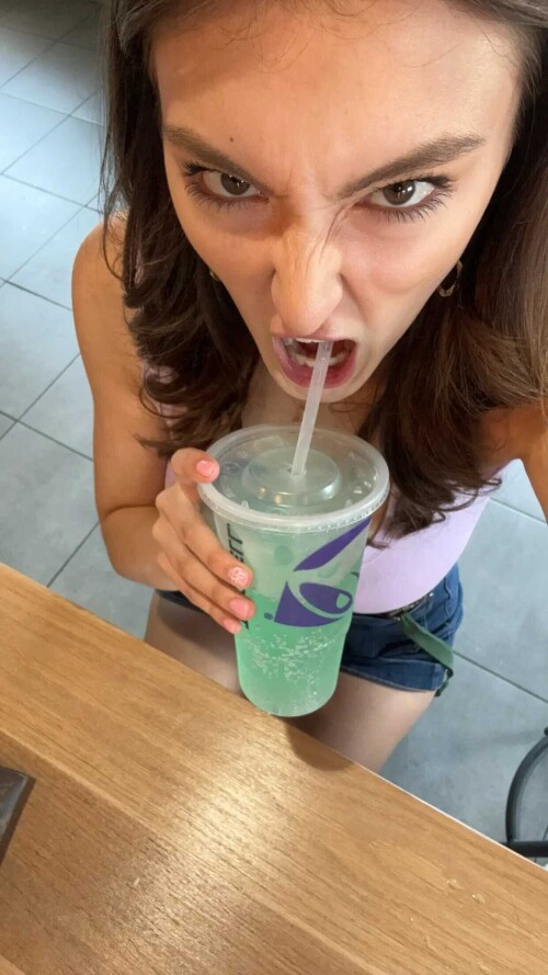 1000074872df5b606fe452437a