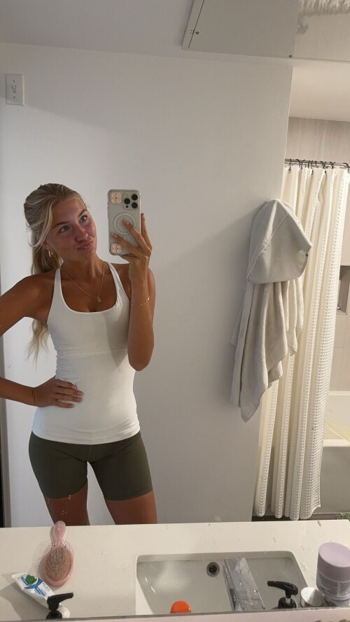 1000075160c40de973216ed08d