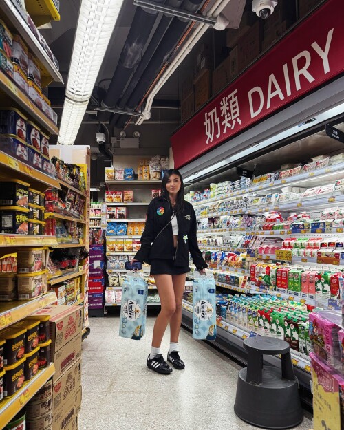 100007599816585bb8d6ef6cc9