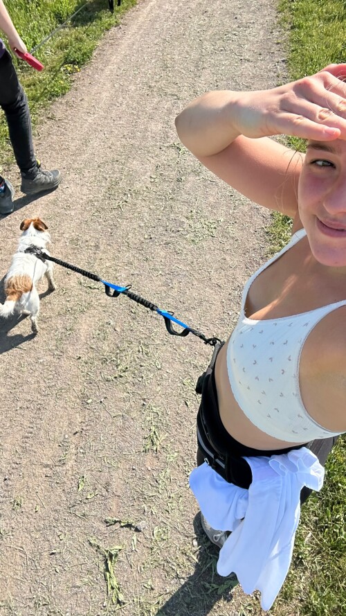 10000760224176e9a47b444c44